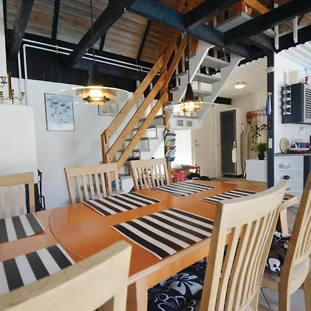Hotel Cozy In With Kitchen 4*